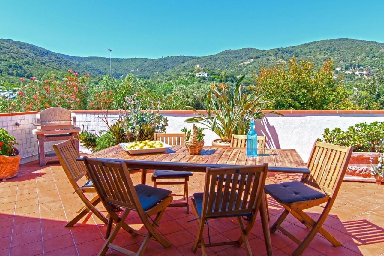 La Terrazza - Splendido Trilocale A Lacona Eksteriør billede